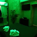 Mirko Luxury Inn