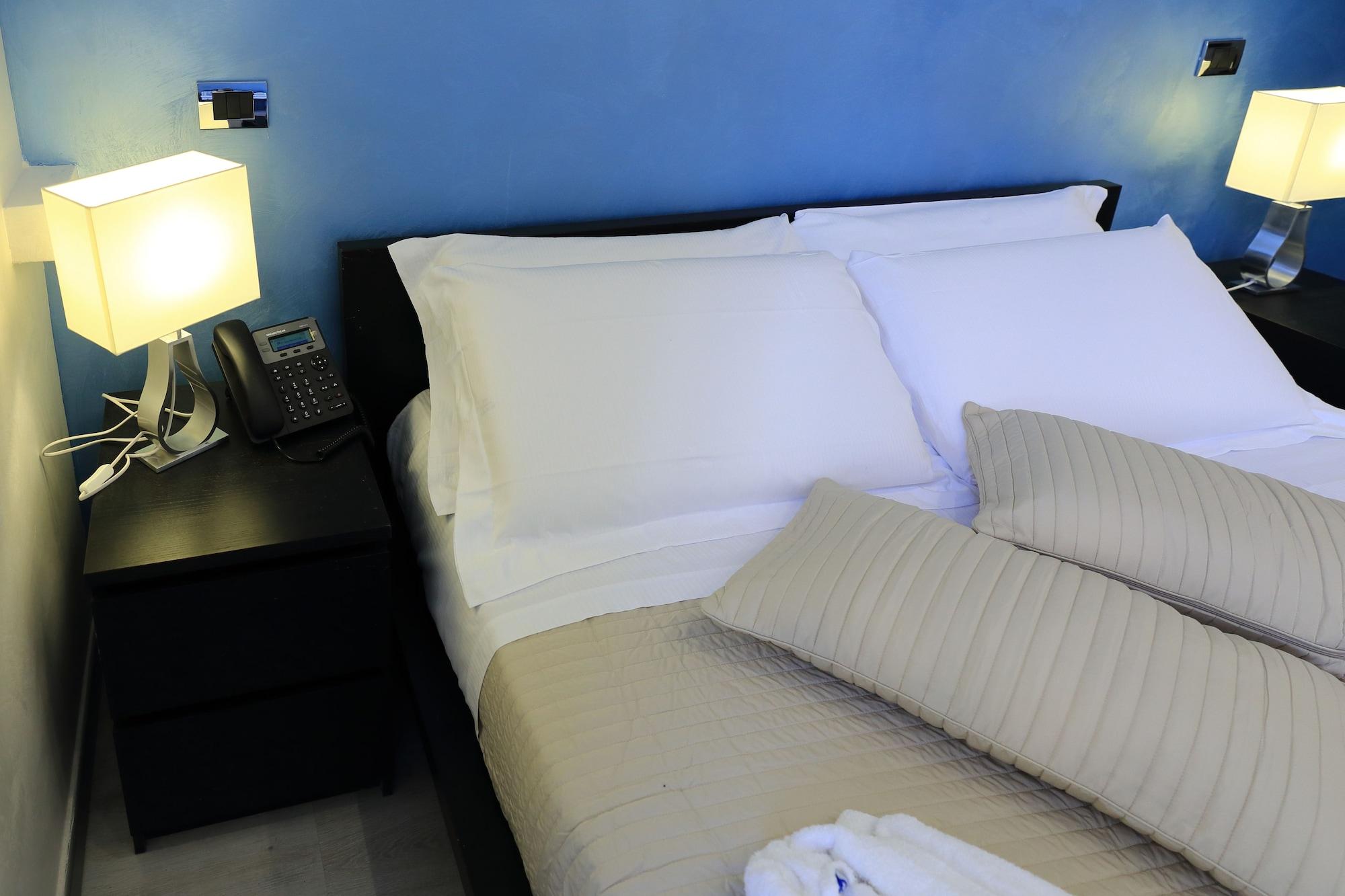 Mirko Luxury 3* Rome