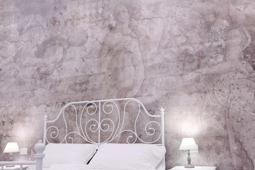 Mirko Luxury 3*